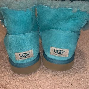 Teal/Aqua UGG Mini W-"/Button